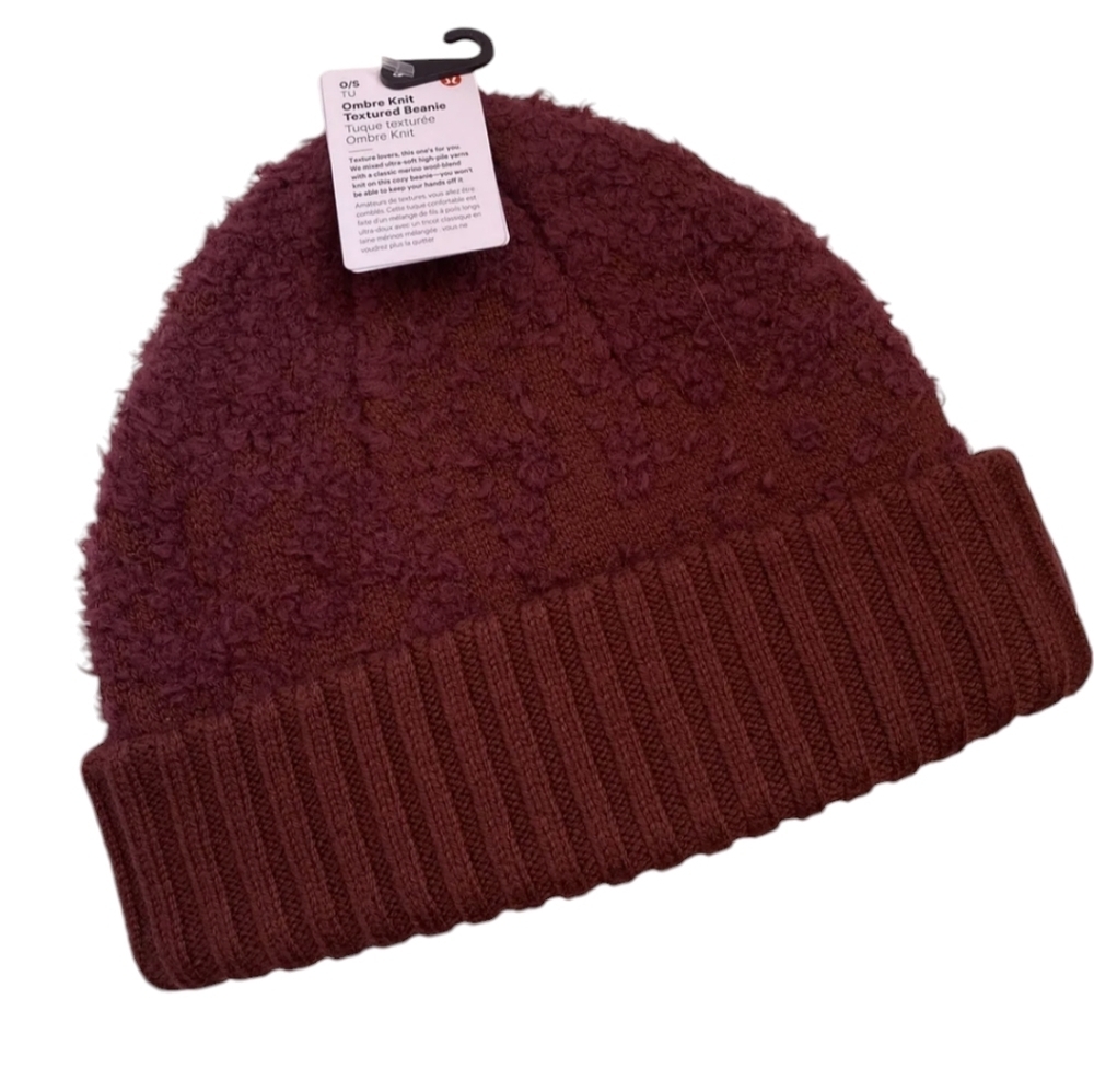 Lululemon Athletica Ombre Knit Textured Beanie Merlot Cold Winter NWT Grungecore